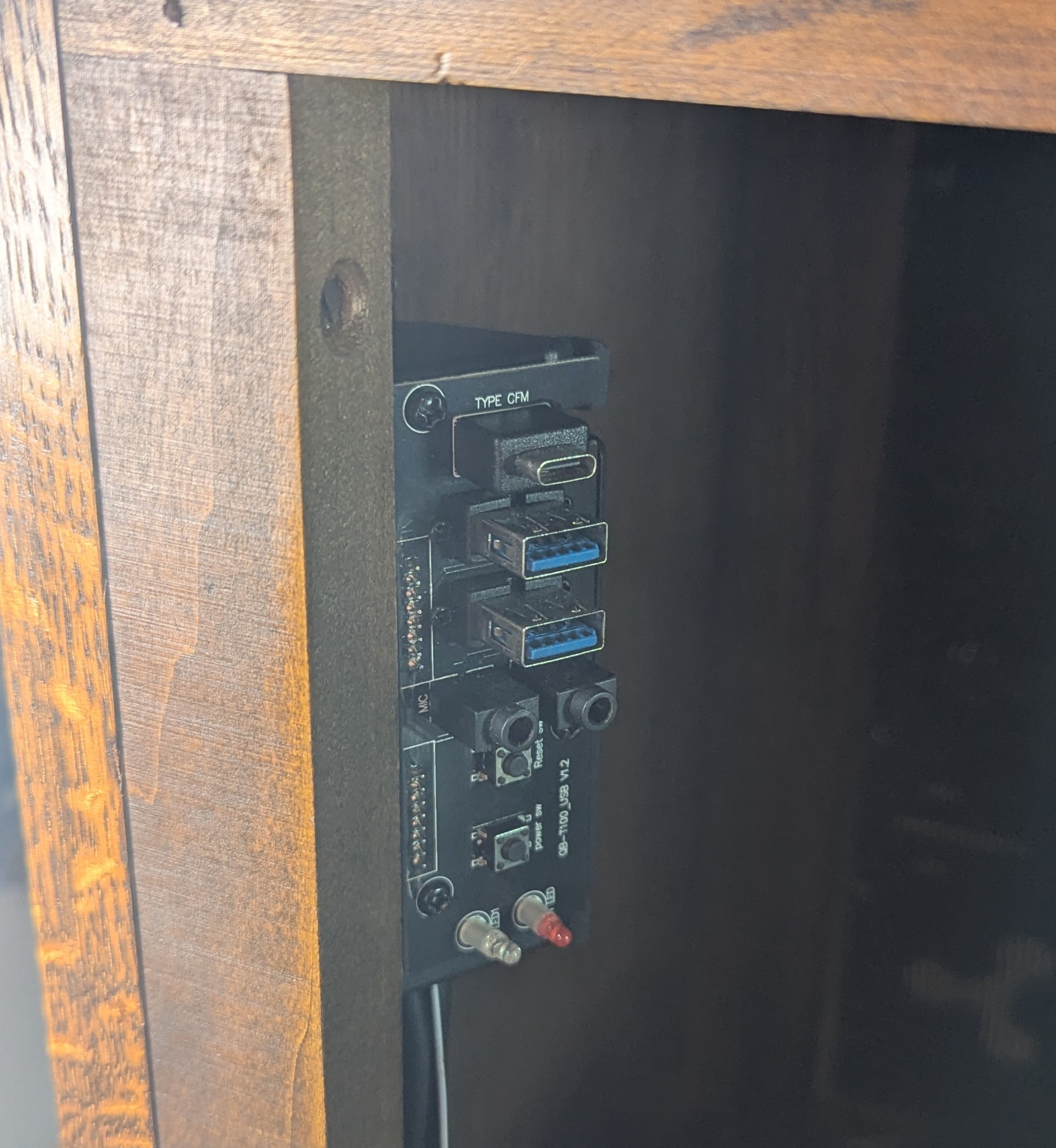 Front panel connectors